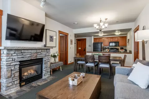 1111 Forest Trl #1303, Mammoth Lakes, CA 93546