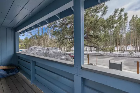 541 Mono St #2, Mammoth Lakes, CA 93546