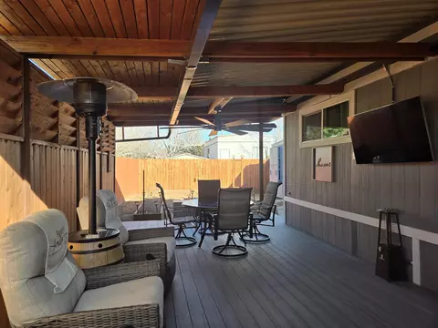 Exterior - 2307 Galloway Ave, Bishop, CA 93514 photo 3 of 8