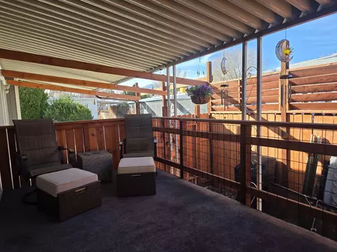 Exterior - 2307 Galloway Ave, Bishop, CA 93514 photo 2 of 8