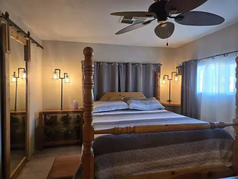 Bedroom - 2307 Galloway Ave, Bishop, CA 93514 photo 1 of 2
