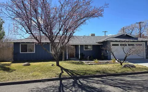 3028 Laurel Rd, Bishop, CA 93514