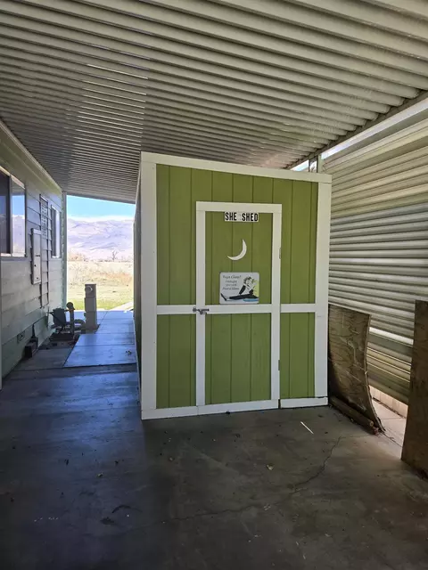 Other - 1528 Argyle Ln, Bishop, CA 93514 photo 2 of 3