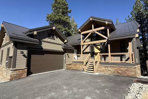 52 White Pine Dr, Mammoth Lakes, CA 93546