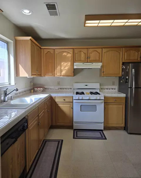 175 Hanby Ave, Bishop, CA 93514 photo 6