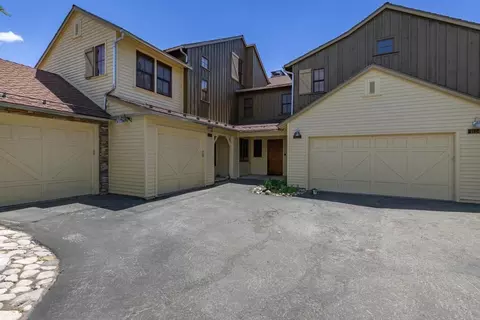 1125 Pyramid Peak Dr #1125, Mammoth Lakes, CA 93546