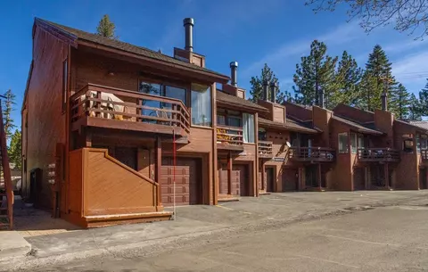 143 Lakeview Blvd #1, Mammoth Lakes, CA 93546