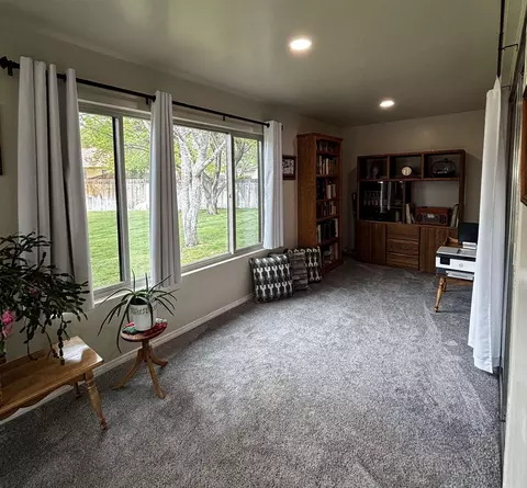 Other - 2323 Grazide Cir, Bishop, CA 93514 photo 3 of 8