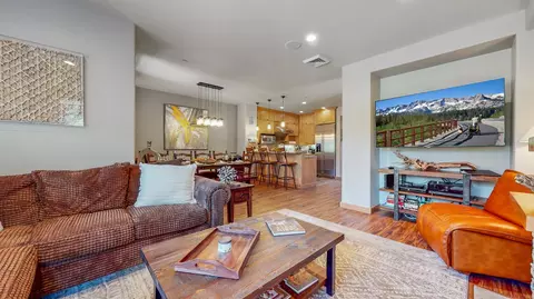 11 Bear Ct #3, Mammoth Lakes, CA 93546 photo 5