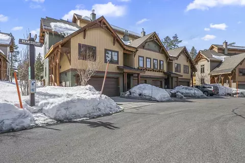 11 Bear Ct #3, Mammoth Lakes, CA 93546