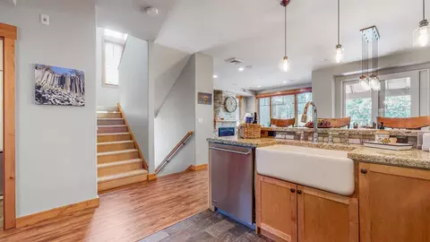11 Bear Ct #3, Mammoth Lakes, CA 93546 photo 13