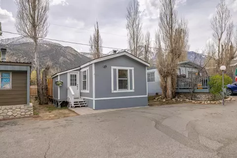 111 Winddrift Cir, Crowley Lake, CA 93514