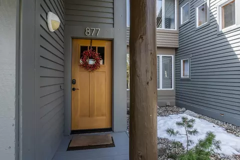 877 Par Ct #877, Mammoth Lakes, CA 93546