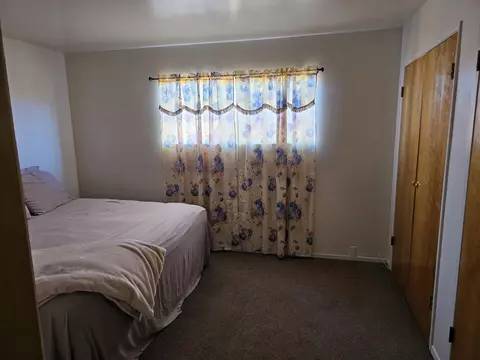 Bedroom - 363 Short St, Bishop, CA 93514 photo 1 of 1