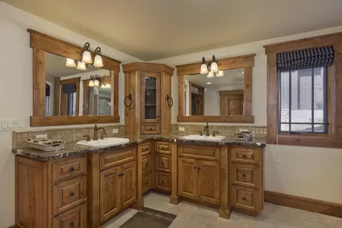 269 Juniper Rd, Mammoth Lakes, CA 93546 photo 24