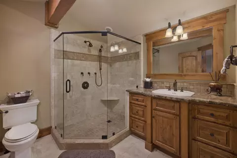 269 Juniper Rd, Mammoth Lakes, CA 93546 photo 34