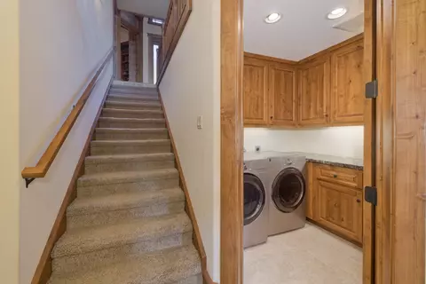 Other - 269 Juniper Rd, Mammoth Lakes, CA 93546 photo 7 of 12