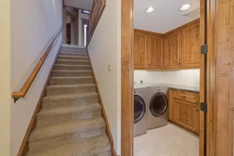 269 Juniper Rd, Mammoth Lakes, CA 93546 photo 35