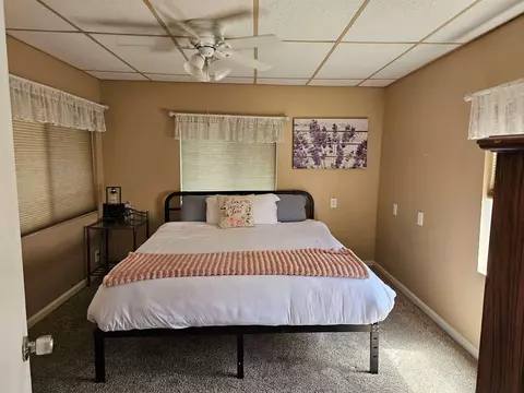Bedroom - 331 S Warren St, Bishop, CA 93514 photo 1 of 5