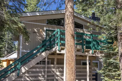 180 Horseshoe Dr, Mammoth Lakes, CA 93546