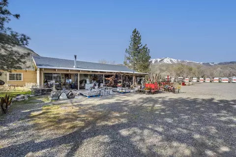 106979-106993 Us Hwy 395, Walker, CA 96107