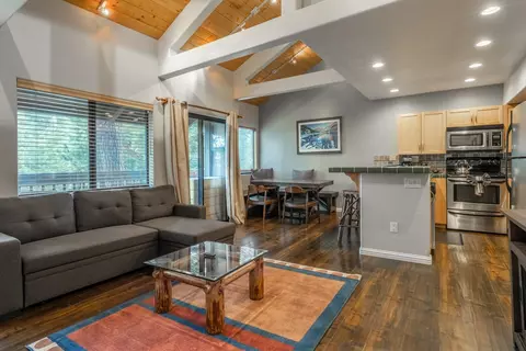 1629 Majestic Pines Dr #10, Mammoth Lakes, CA 93546