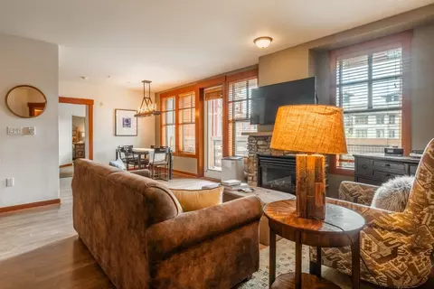 1111 Forest Trl #1315, Mammoth Lakes, CA 93546