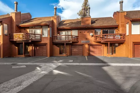143 Lakeview Blvd #3, Mammoth Lakes, CA 93546