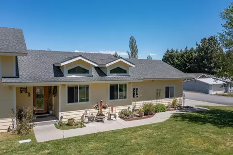40 Paoha Dr, Lee Vining, CA 93541 photo 3