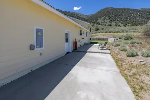 40 Paoha Dr, Lee Vining, CA 93541 photo 32