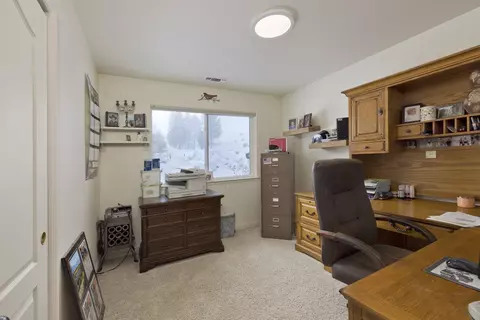 40 Paoha Dr, Lee Vining, CA 93541 photo 21
