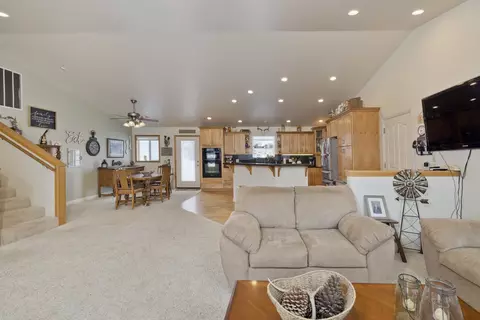 40 Paoha Dr, Lee Vining, CA 93541 photo 13