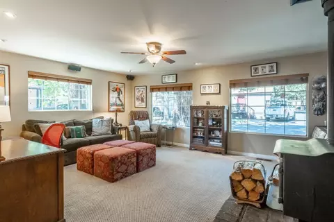 200 Azimuth, Mammoth Lakes, CA 93546