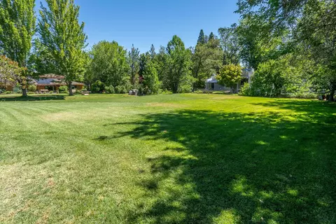120 Desiderata, Bishop, CA 93514 photo 7