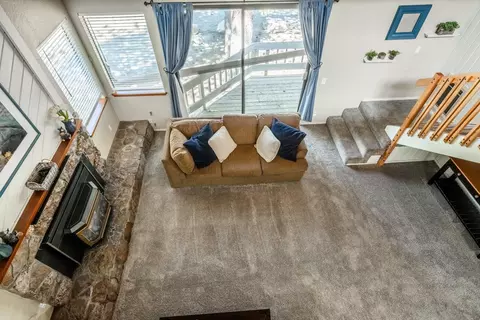 141 Arrowhead Dr #2, Mammoth Lakes, CA 93546