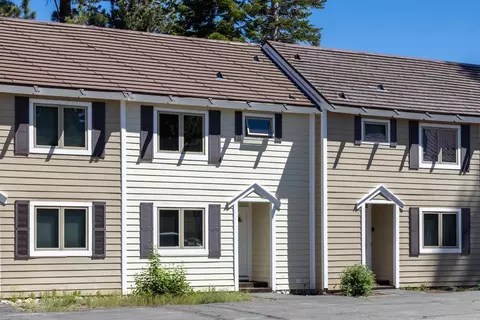 201 Lakeview Blvd #17, Mammoth Lakes, CA 93546