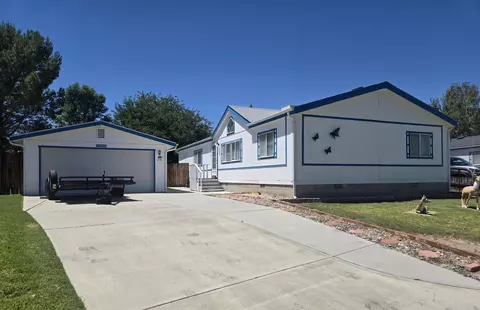 38 Marianne Way, Big Pine, CA 93513