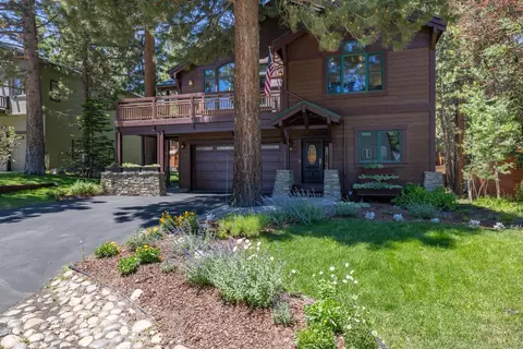 378 Ridge Way, Mammoth Lakes, CA 93546