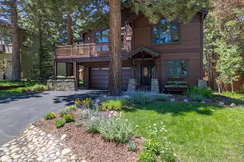 378 Ridge Way, Mammoth Lakes, CA 93546
