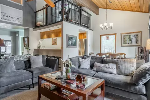 28 Sunshine #28, Mammoth Lakes, CA 93546
