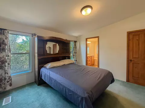 Bedroom - 160 Walnut Steet, Big Pine, CA 93513 photo 4 of 8