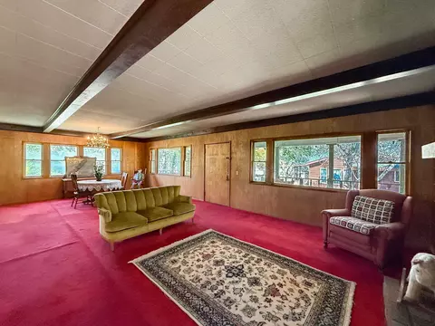 Living - 160 Walnut Steet, Big Pine, CA 93513 photo 3 of 5