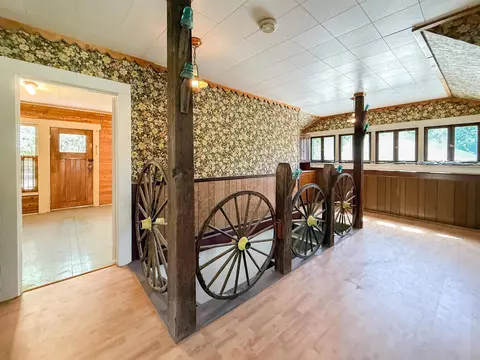 Entry Way - 160 Walnut Steet, Big Pine, CA 93513 photo 2 of 2