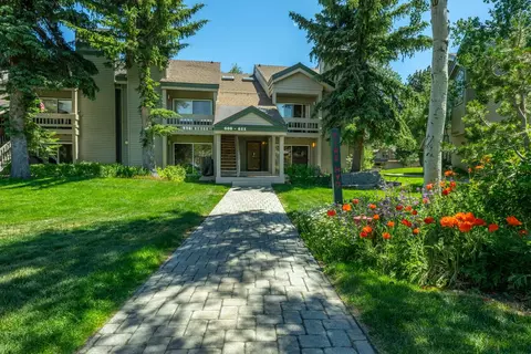 609 Golden Creek Rd #609, Mammoth Lakes, CA 93546
