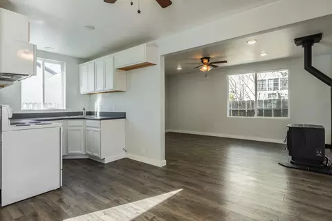 537 N 2nd, Bishop, CA 93514 photo 3