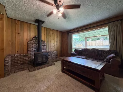 222 Wildrose Ln, Bishop, CA 93514 photo 10