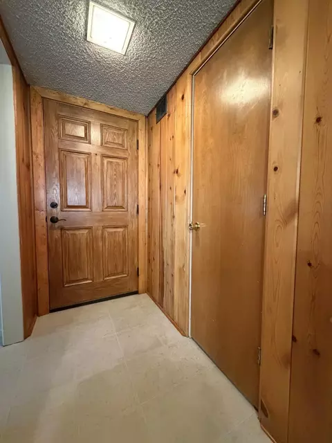 222 Wildrose Ln, Bishop, CA 93514 photo 3