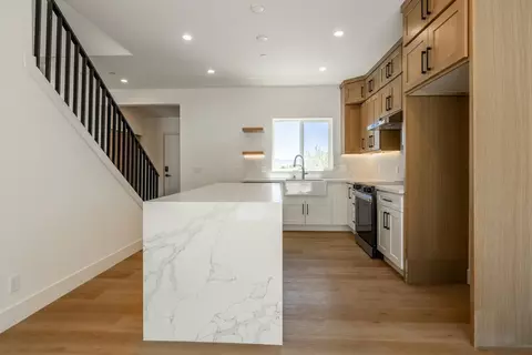 Kitchen - 4805 Alison Ln, Bishop, CA 93514 photo 1 of 6