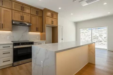 Kitchen - 4805 Alison Ln, Bishop, CA 93514 photo 6 of 6