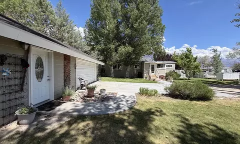 Exterior - 70 Walker Pl, Benton, CA 93512 photo 6 of 12